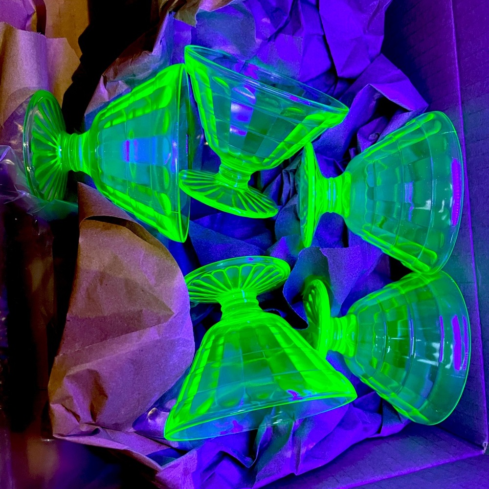 5 URANIUM GLASS SHERBET BOWLS Vintage, Uranium Glass, Depression era glassware